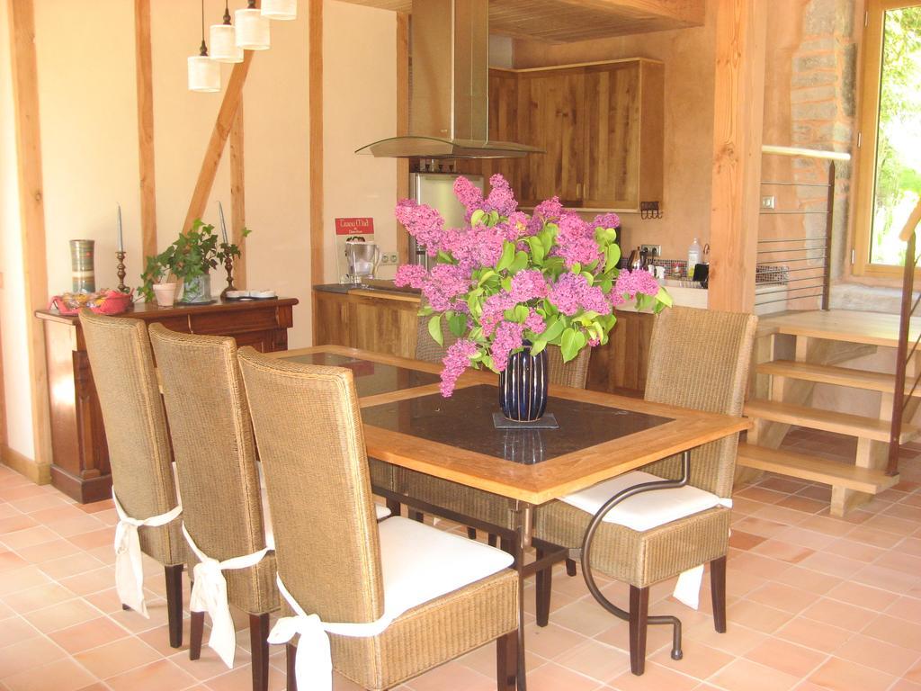 Bed And Breakfast La Fontaine Blanche Melgven Dış mekan fotoğraf